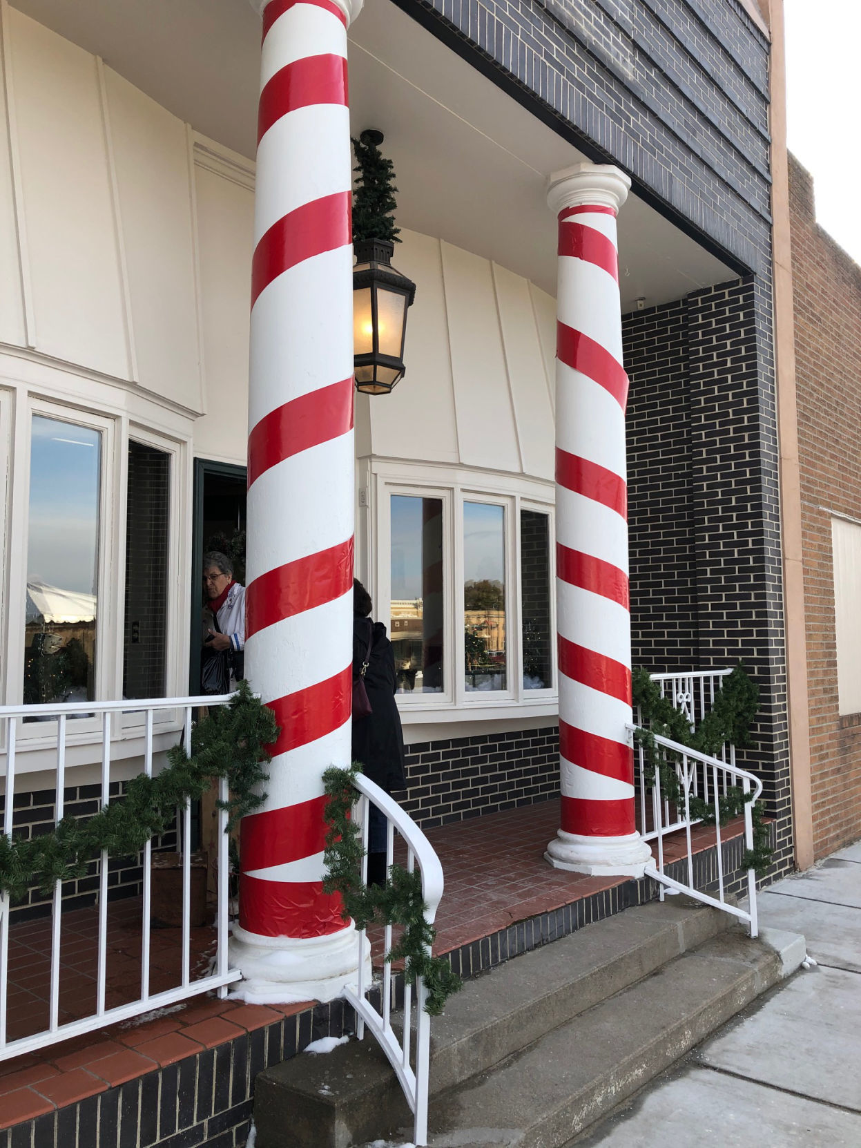 decorated pillars.jpg